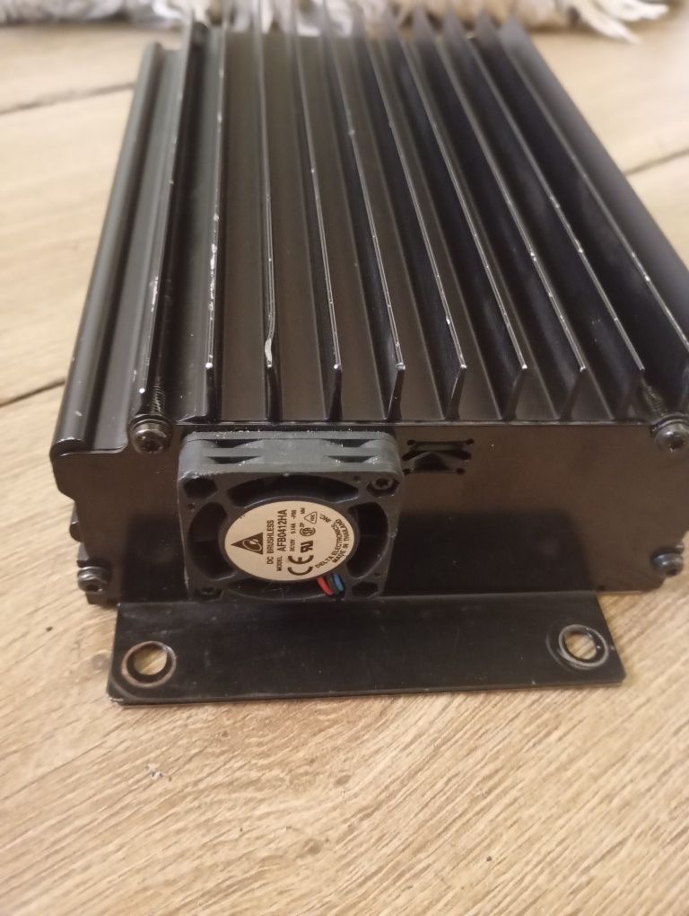 Wzmacniacz audio do Audi