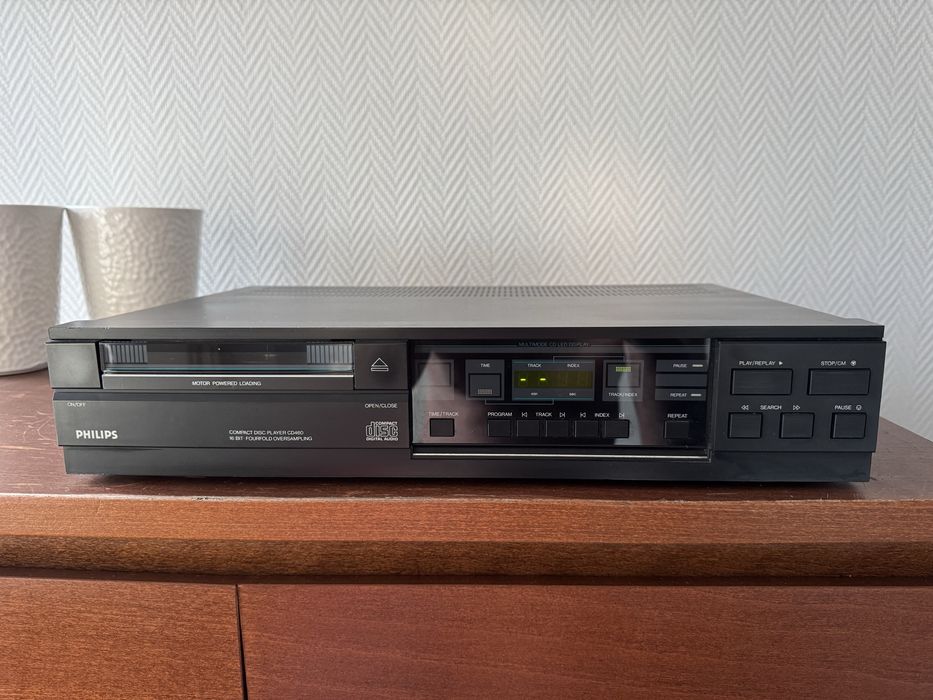 Odtwarzacz Philips CD 460.    TDA1541A