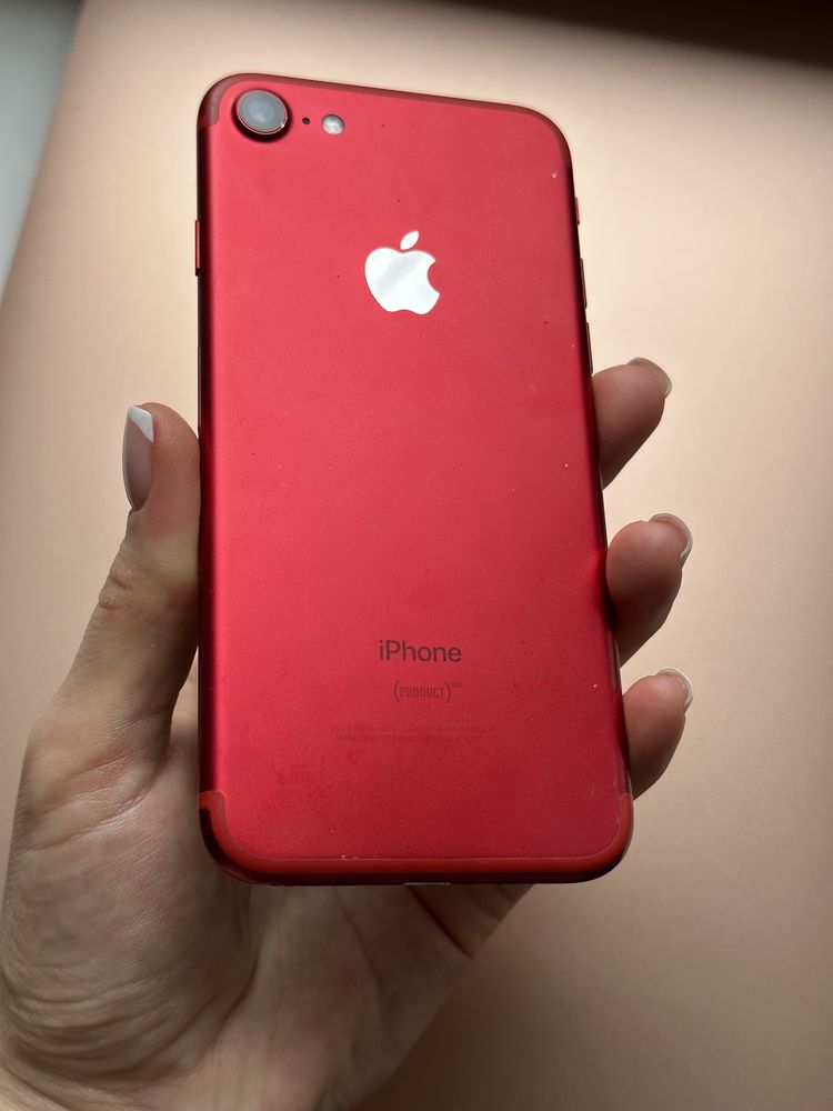 iPhone 7 128 Gb Red оригінал, чистий айклауд тільки 2700 грн