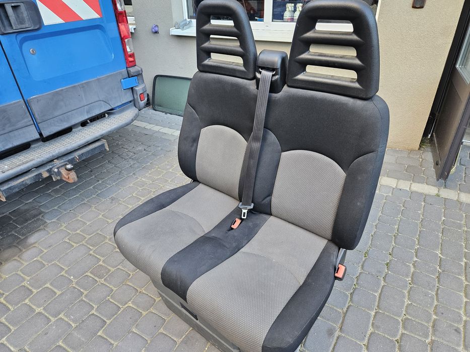 Iveco Daily Lawka dubel kanapa wnetrze szyby stopien drzwi lampa dwojk
