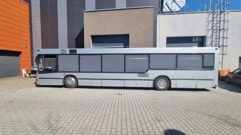 MAN  Do sprzedania Autobus MAN NL 202, pojazd specjalny - garderoba