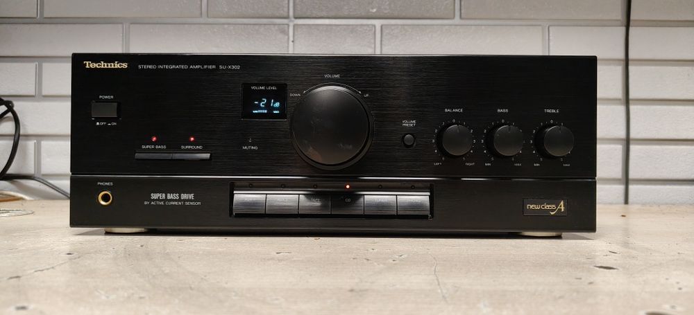 Wzmacniacz TECHNICS SU-X302 Class A.