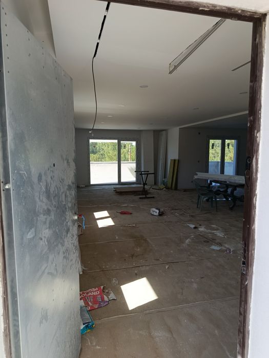 Fantásticas Moradia Isolada T4 (4 suites) no Pinhal do General 700mil