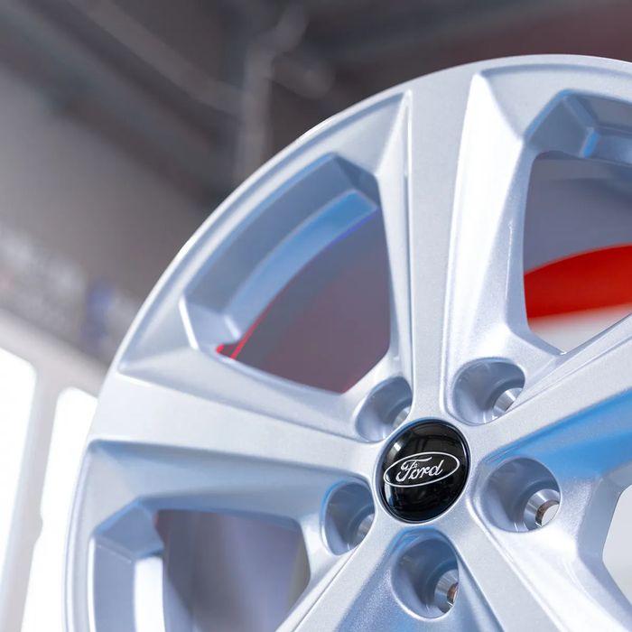 NOWE ORYGINALNE Felgi Ford 18" - Kuga Edge Escape Focus Galaxy Mondeo