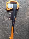 Siekiera fiskars x17