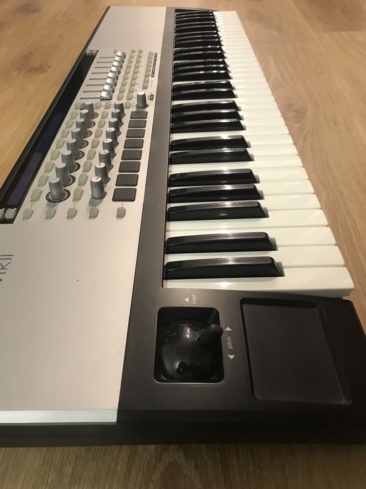 Клавіатура midi Novation 61SL MK2