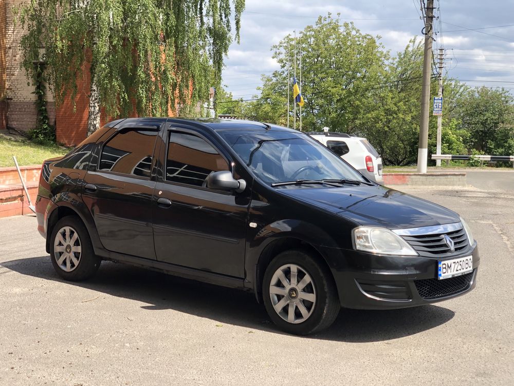 Продам Renault Logan 2010 1.4  газ/бенз