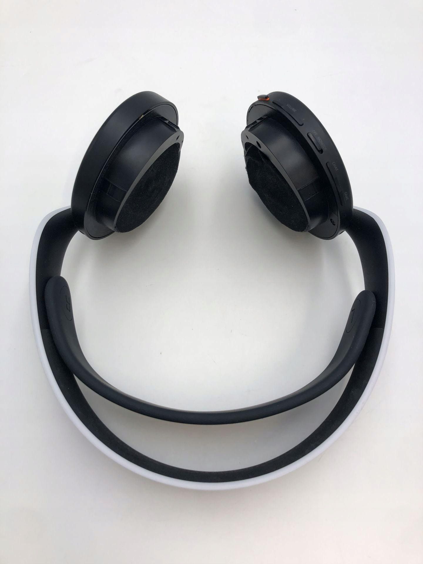 Sony PULSE 3D Wireless Headset do PS5 i PS4 z 3D Audio i mikrofonem