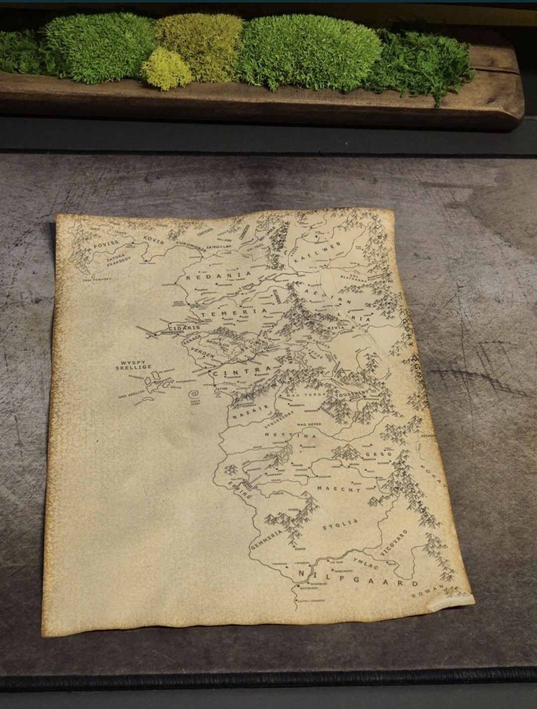 Mapa swiata wiedźmin
