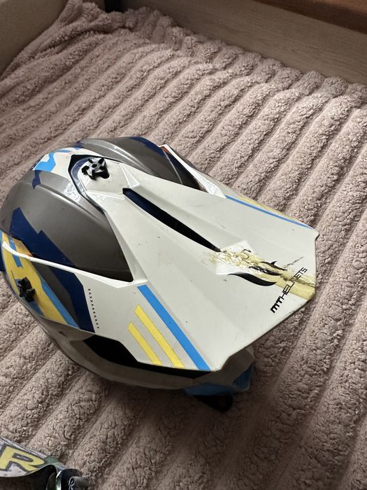 Продам эндуро шлем оригинальный от mt helmet
