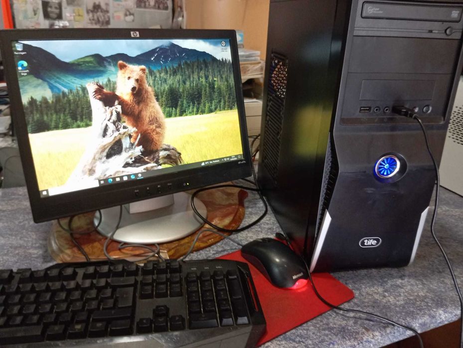 Monitor LCD HP 17"