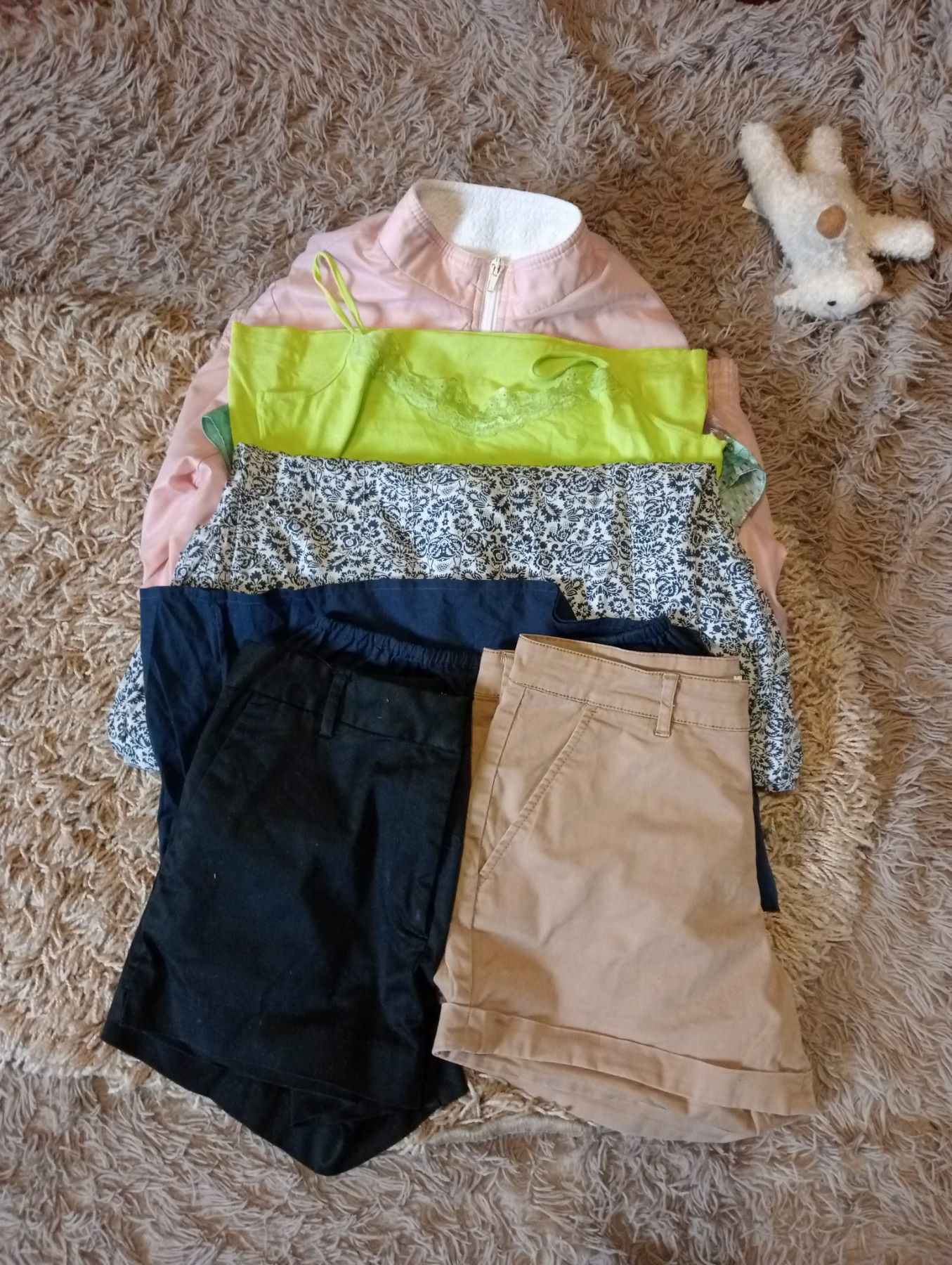 Одяг на дівчинку 10-12 років