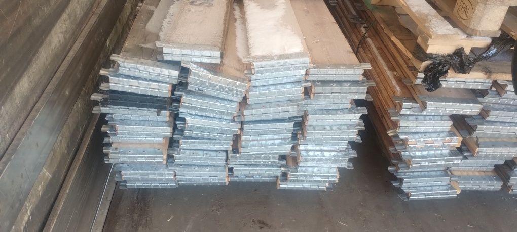 Wysokie grządki warzywniak palety podwyższony warzywniak