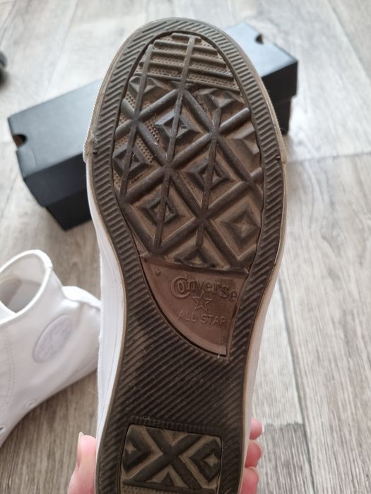 Кеди Converse оригінал білі 36р