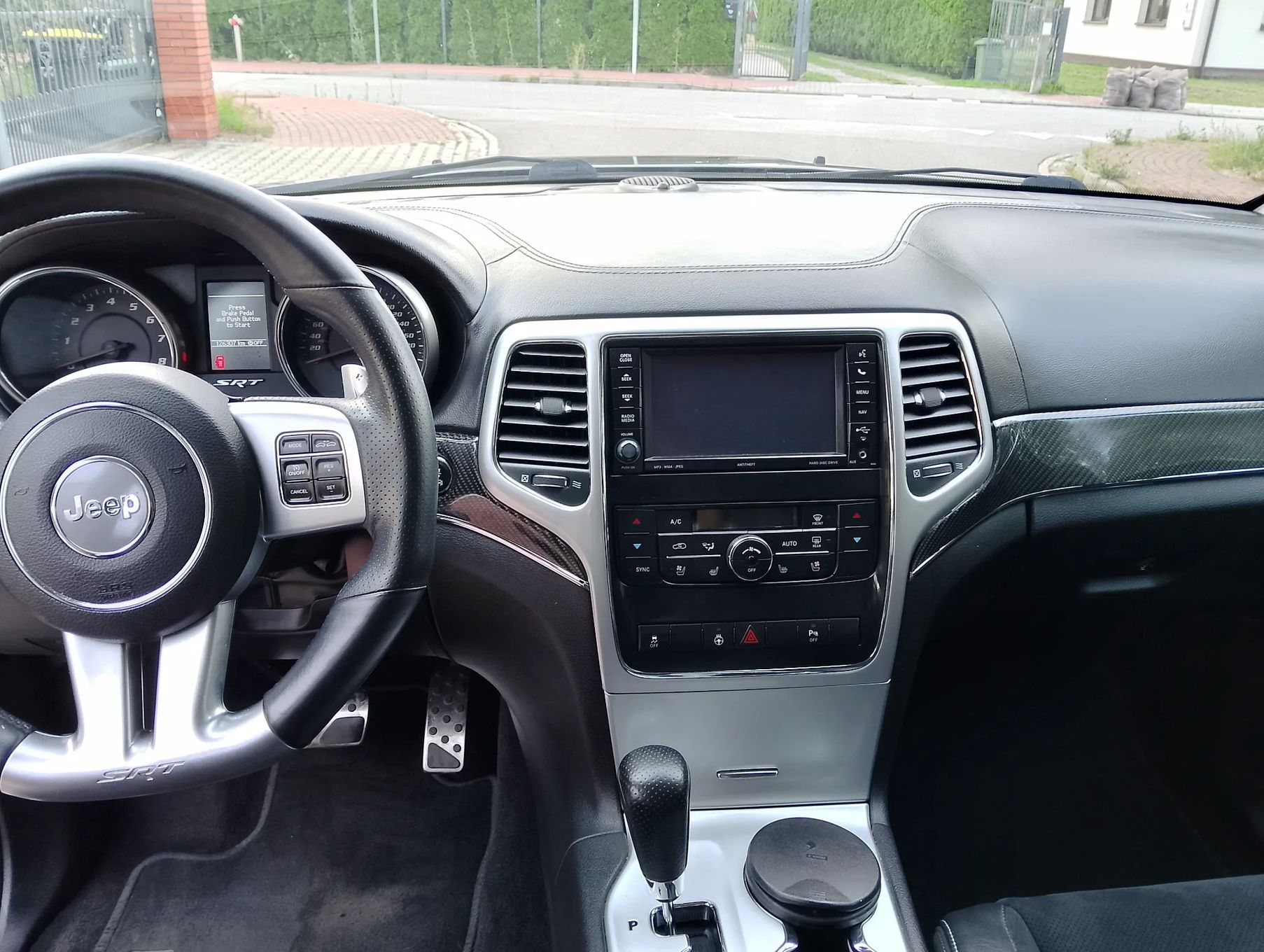 Jeep Grand Cherokee SRT8 Wersja Europejska