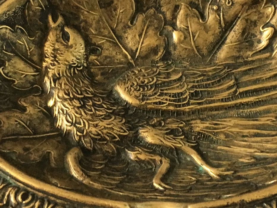 Cinzeiro em bronze, com ave do paraíso, cerca 1950