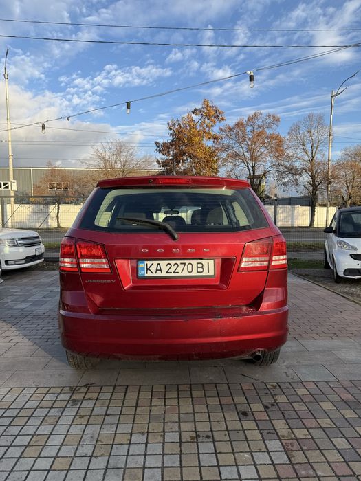 Dodge journey 2.4 газ/бенз автомат 2011 мінімальні пошкодження
