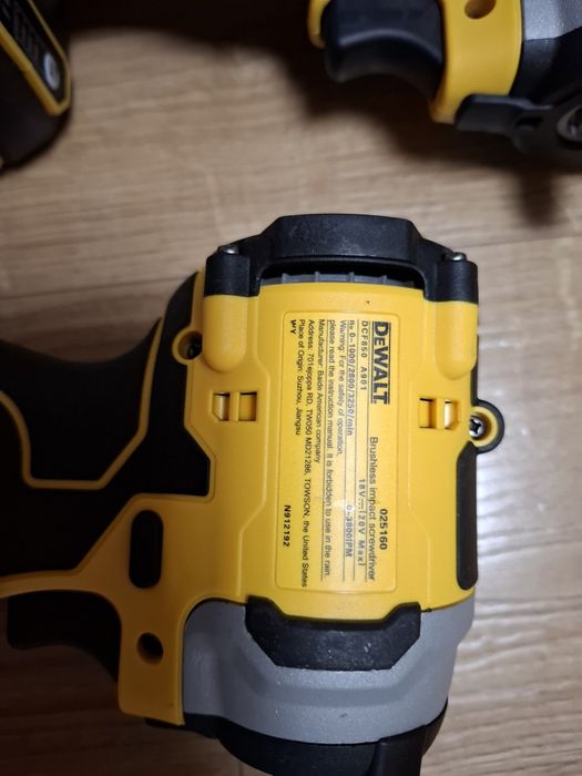 Zestaw wkretarka zakretarka klucz dewalt