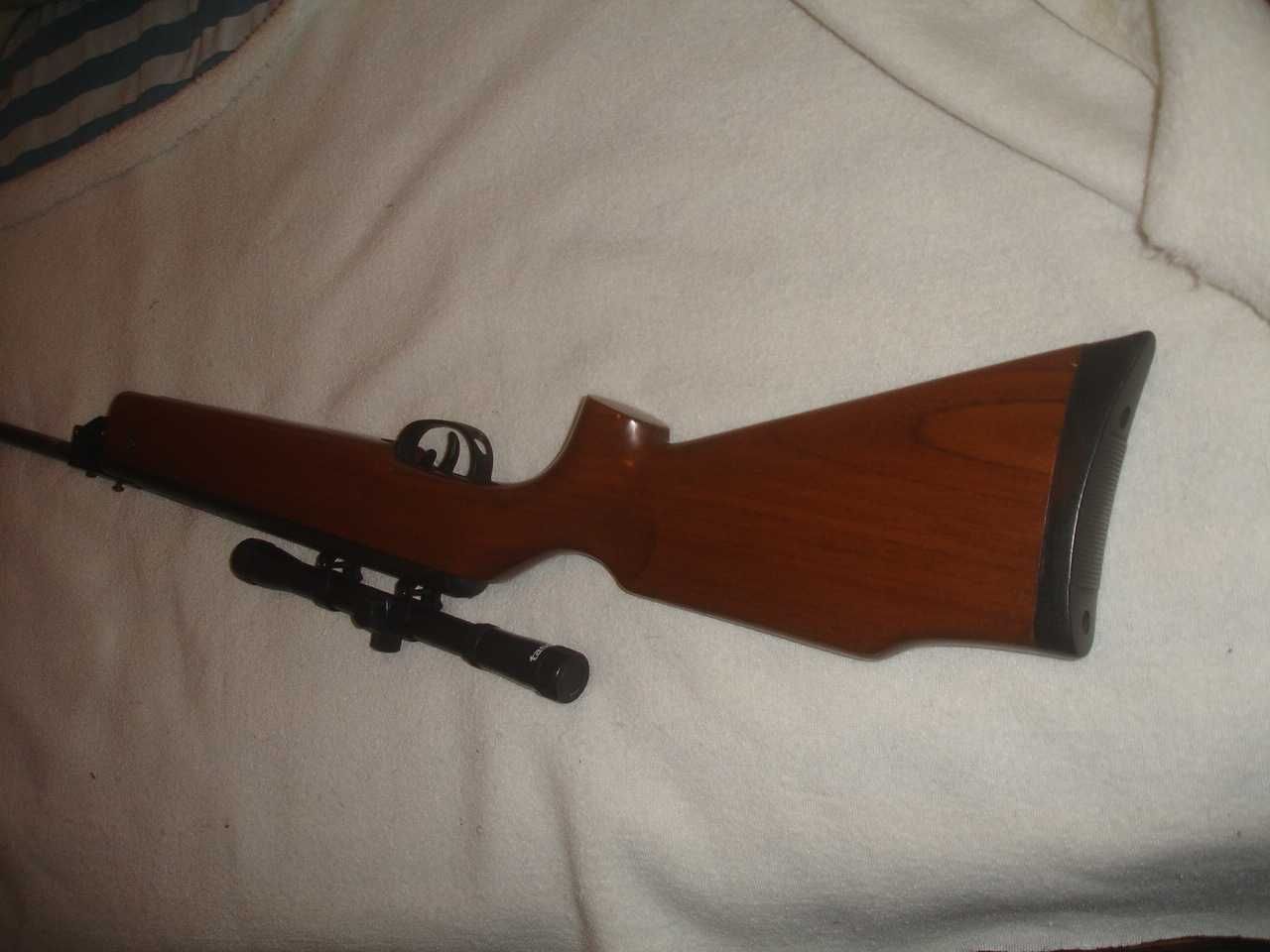 cal. 4,5 Carabina ar comprimido B 19-Fox