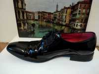 Buty lakierki męskie 43 Venezia praktycznie nowe