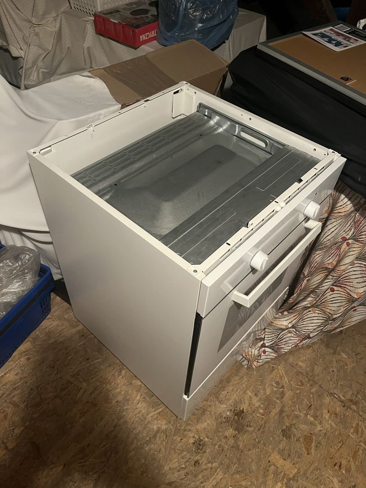 Piekarnik IKEA.