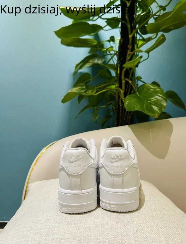 Męskie/Trampki/Nike Air Force 1 Low '07 White R.39