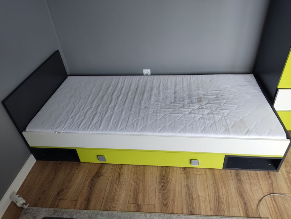 Łóżko młodzieżowe z szufladą 204x9 firmy Almer