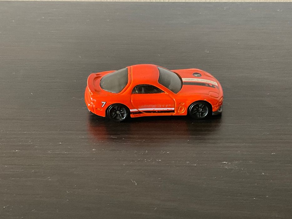 Hot Wheels '95 Mazda RX-7