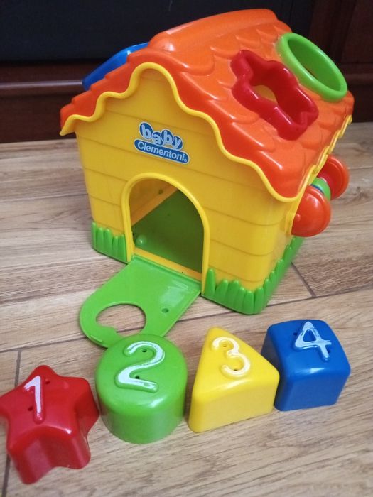 Хатка сортер італія