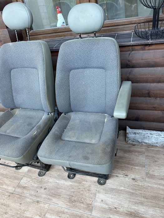Fotele renault master 2