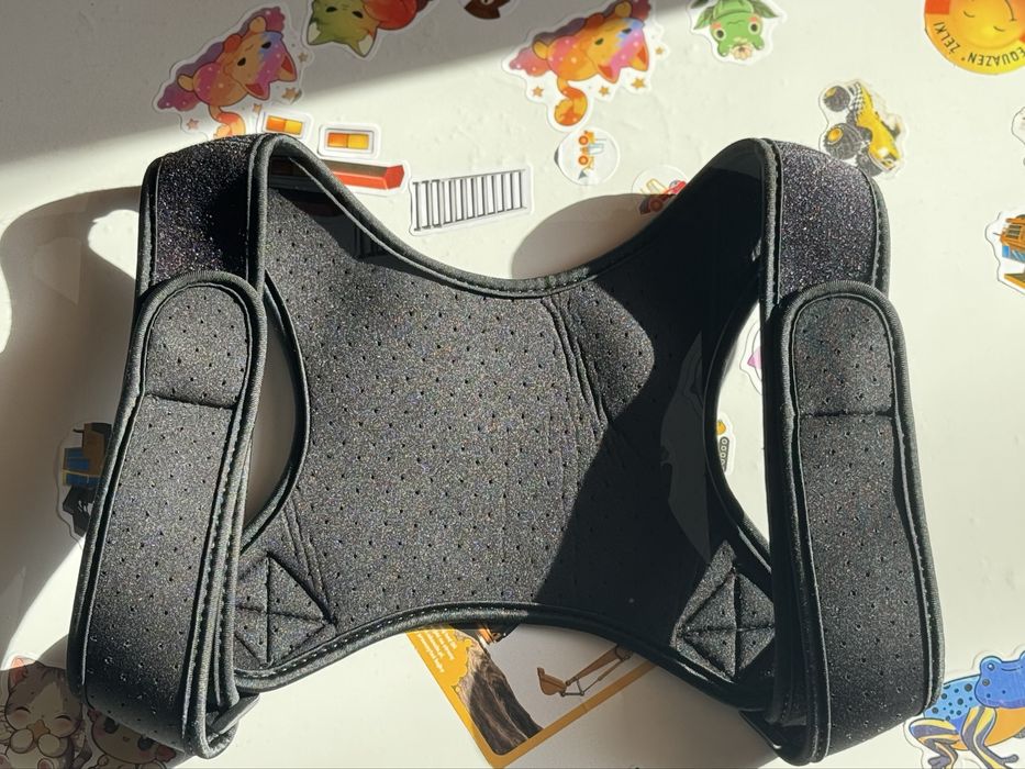 Korektor postawy SPINE - prostuje plecy, zapobiega garbieniu