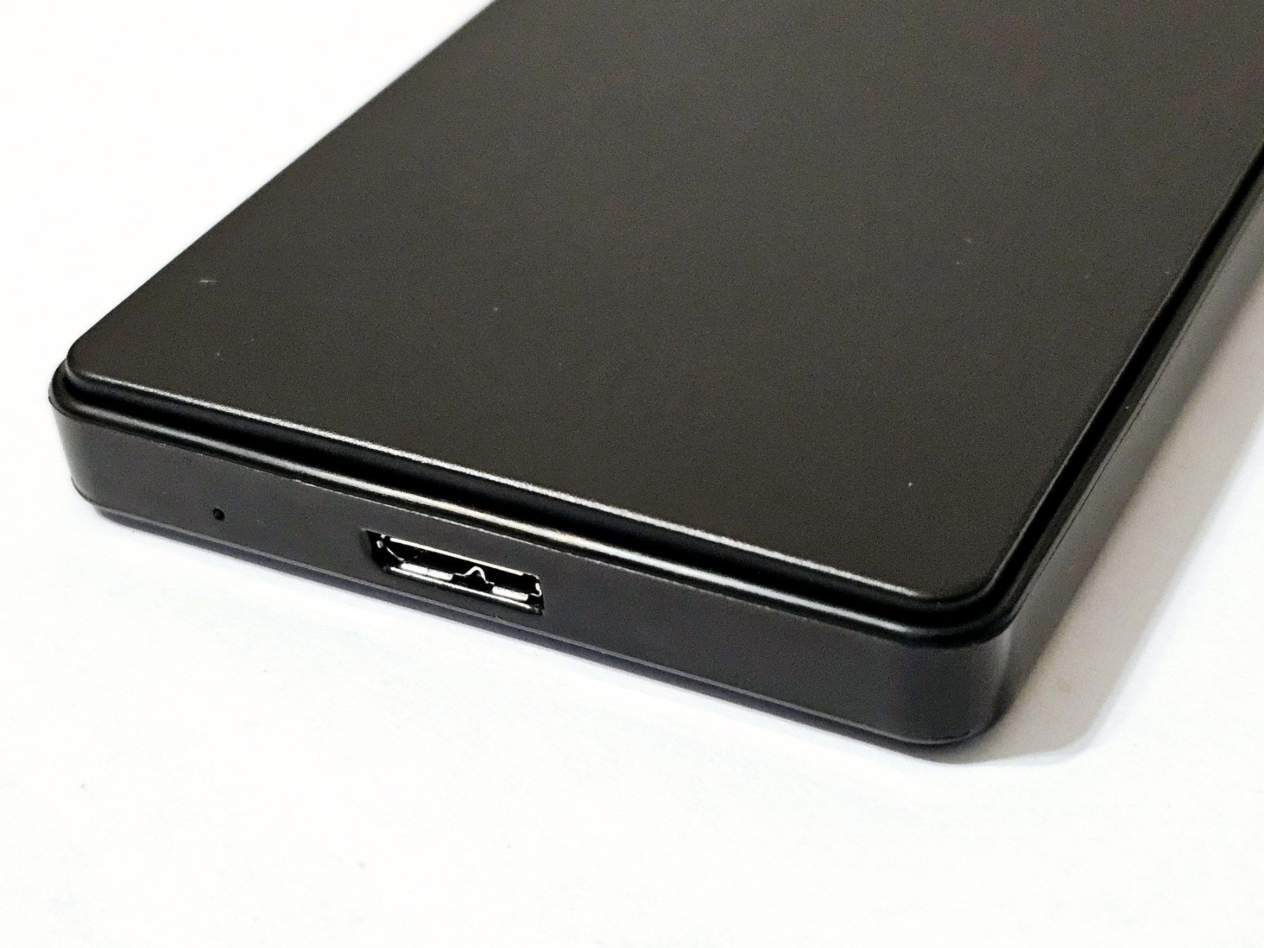 Зовнішній накопичувач 750 гГб  2.5 HDD USB 3.0