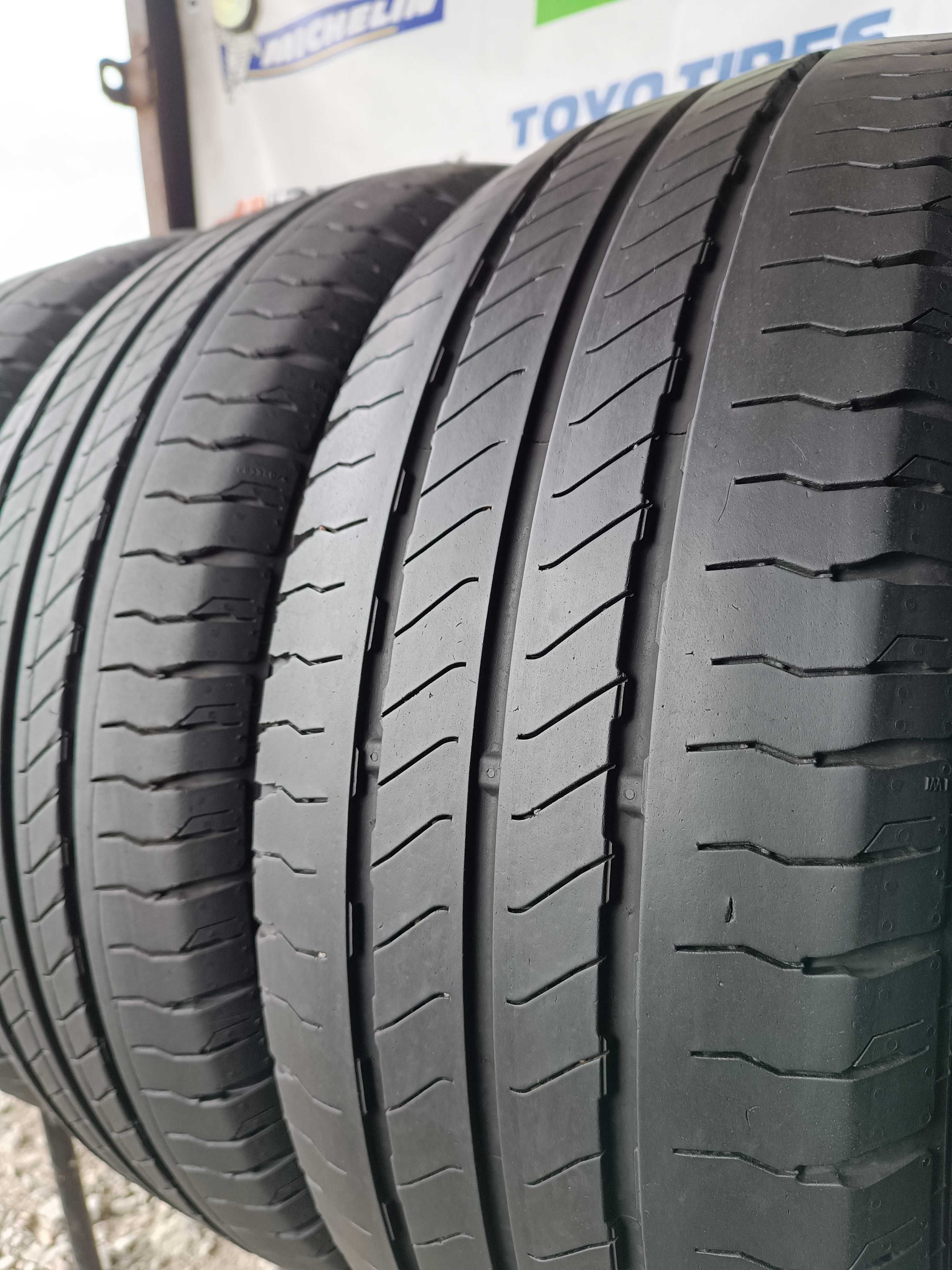 Літні шини 	225/55 R17C Continental van Contact ultra 2022,2023роки