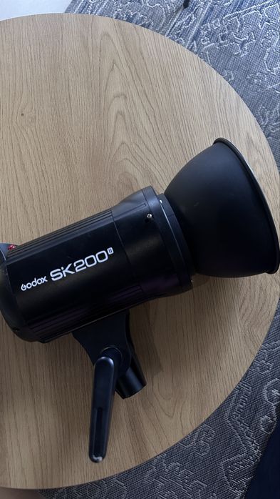 Імпульсне світло Godox SK ||