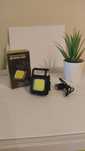 Mini lanterna LED recarregável