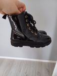 Botki lakierowane rozm. 30 H&M