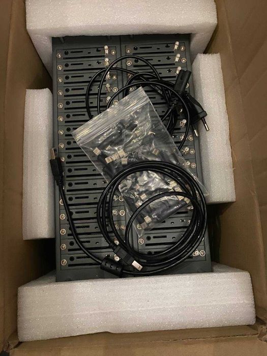 32/64-портовый SMS-модем QUECTEL M35/M26