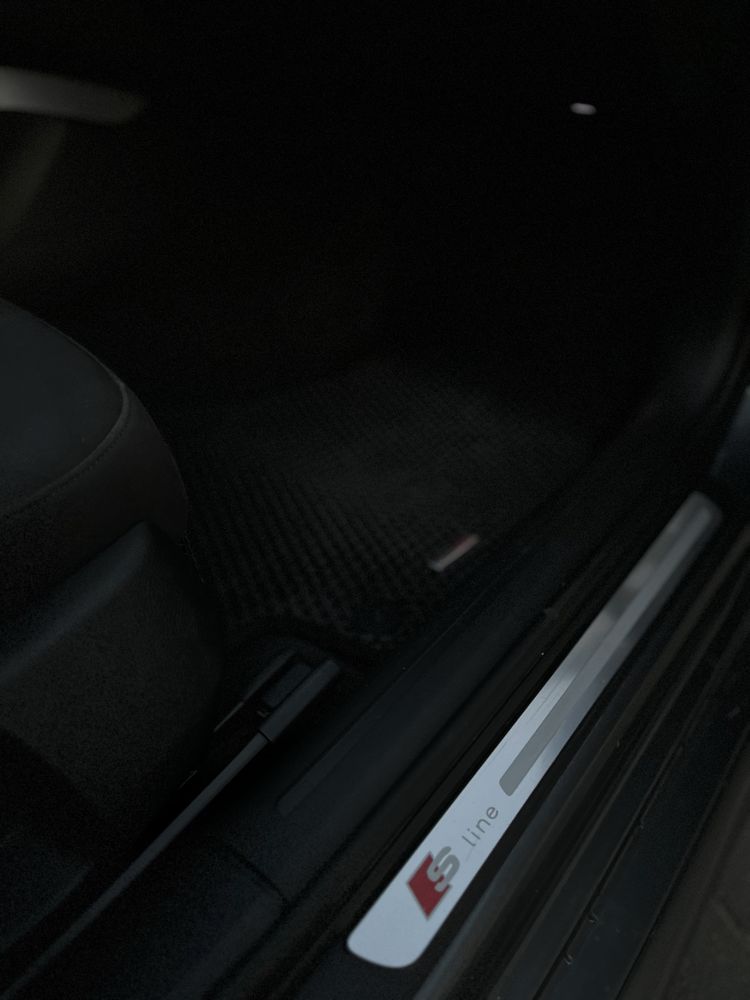 Продам Audi A4 b8