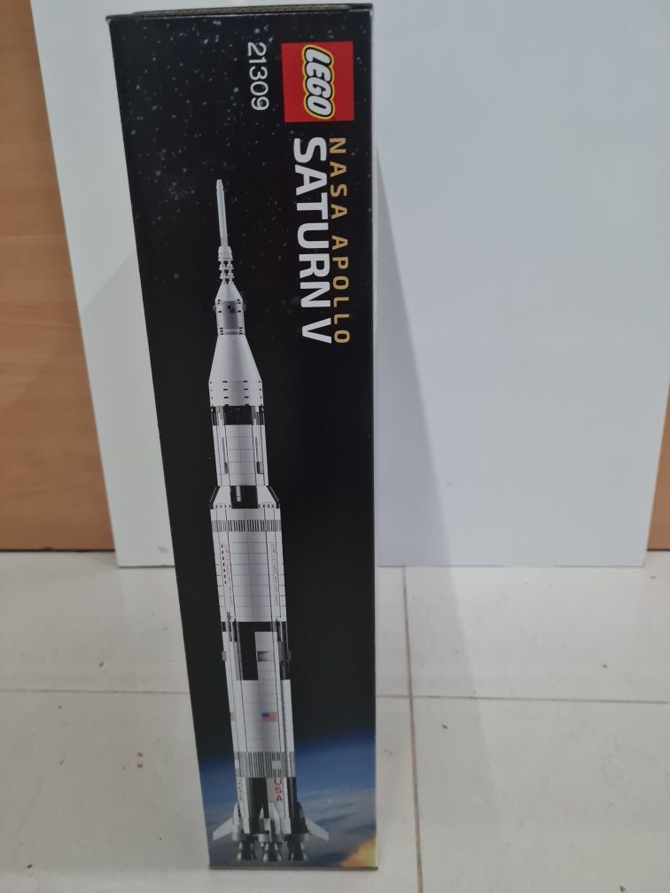 92176 Lego 21309 Rakieta  NASA Apoollo Saturn V