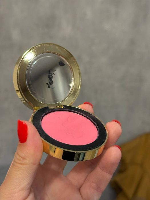 Румʼяна YSL рожеві