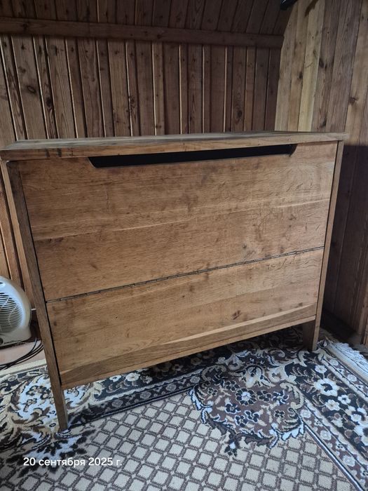 Продам деревянную тумбу