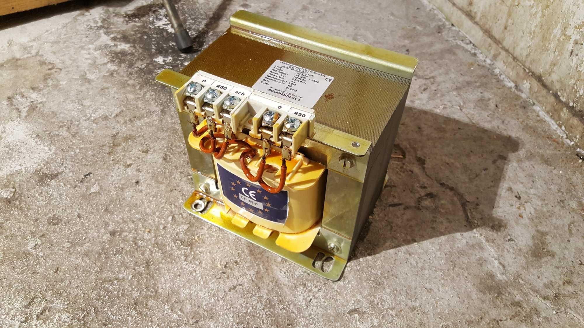 Transformator TM 2200