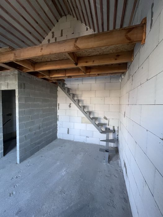 Продам чудовий таунхаус за супер ціною – всього 16 000 $!