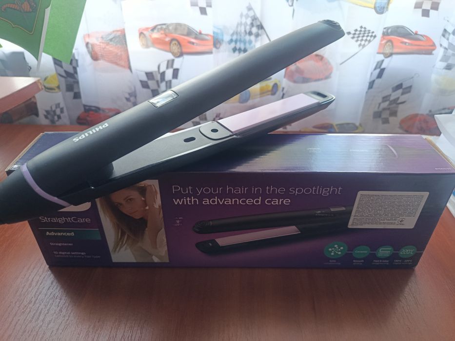 Вирівнювач для волосся Philips BHS 674/00