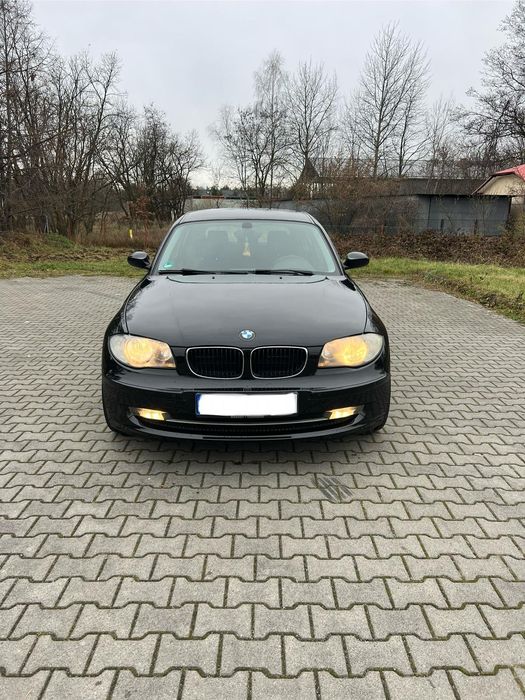 BMW 1*2008r*lift*2.0 benzyna*alufelgi*niski przebieg 124tkm*