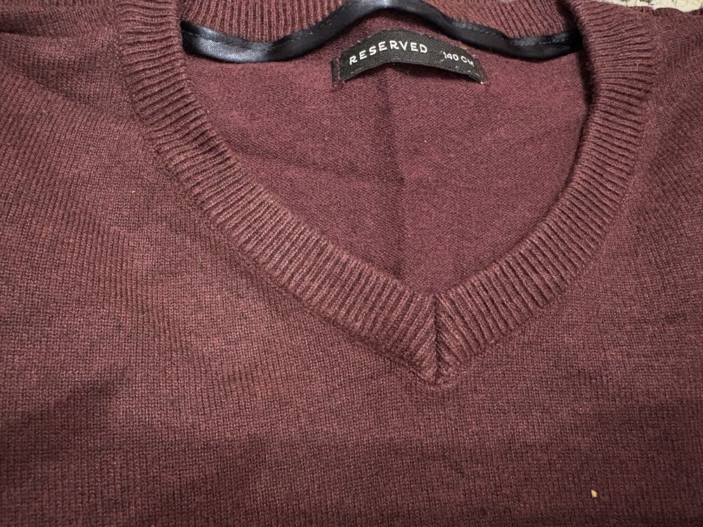 Sweter reserved 140