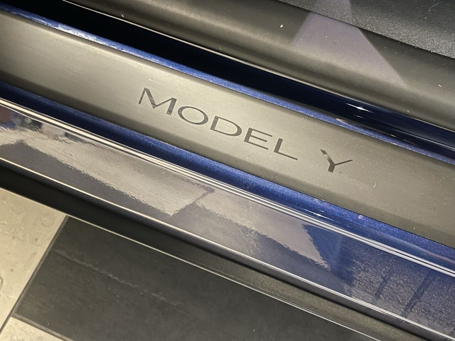 Продам Tesla Y, 2023, рейстайл