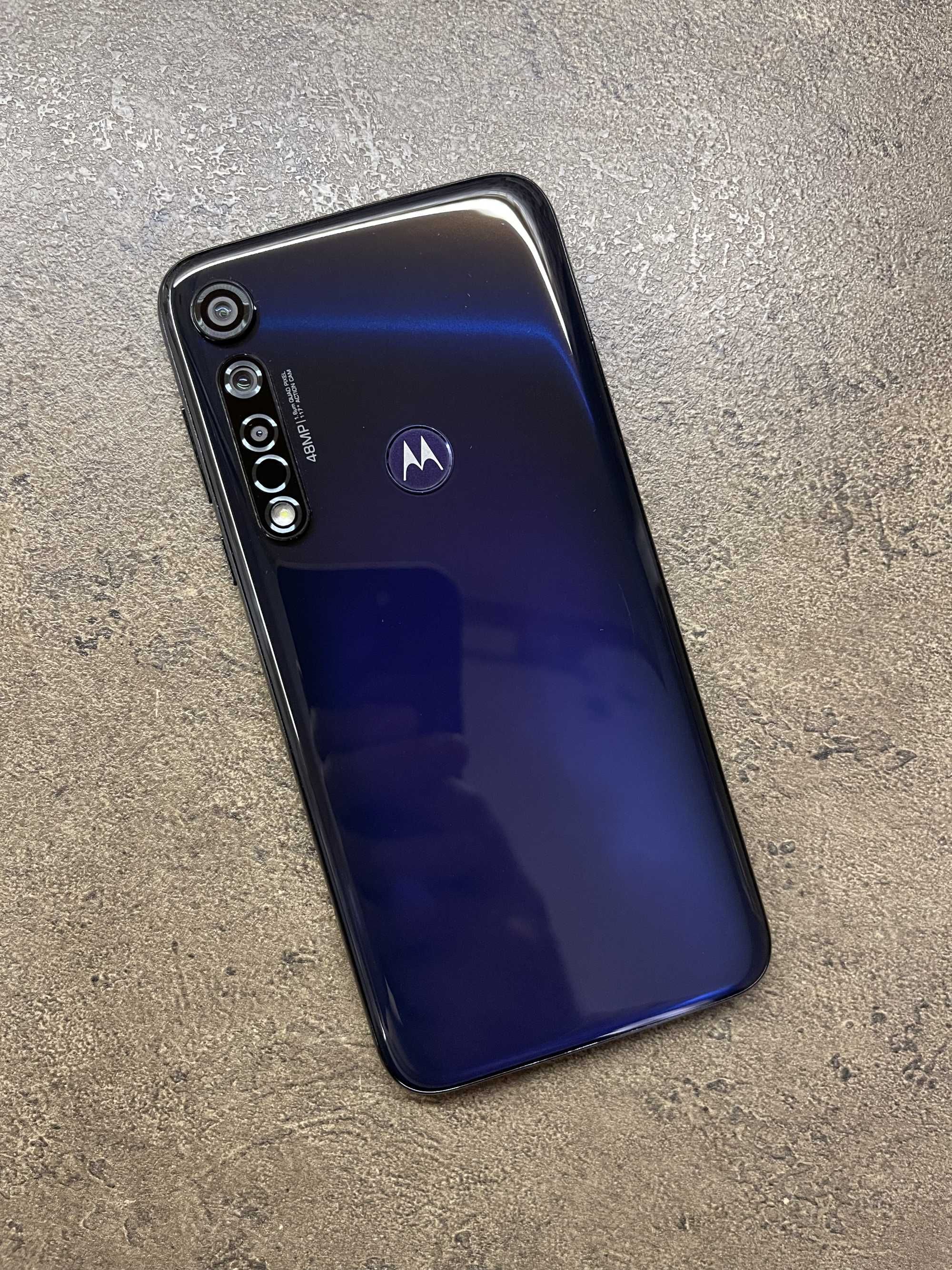 Смартфон Motorola Moto G8 Plus 4/64GB XT2019-2 Cosmic Blue