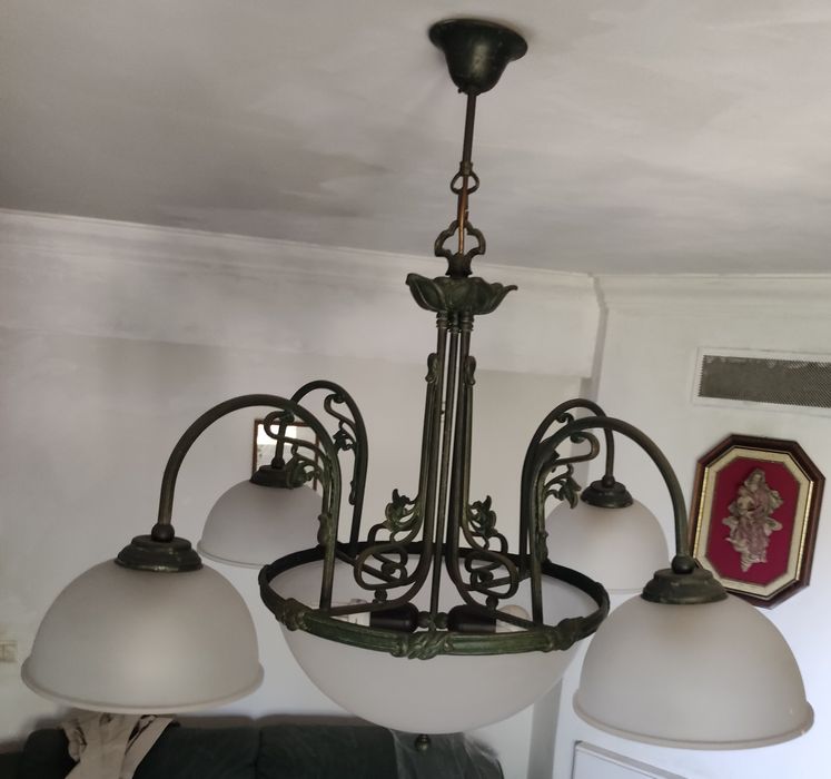 Candeeiro de Teto possibilidade até 6 Lâmpadas - Metal e Vidro Opaco