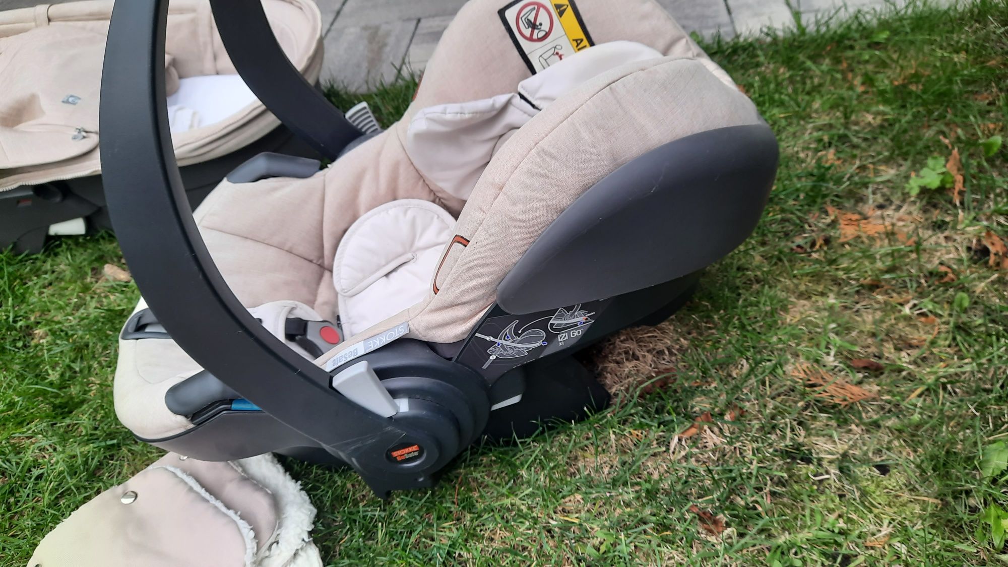 Wózek Stokke xplory v4 beige melange.